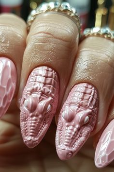 Crocodile Nails Crocodile Nails, Stilettos Nails, Futuristic Makeup, Uñas Ideas, Modern Fashion Outfits, Nails Trend, Stunning Nail Designs, Nail Art Trends