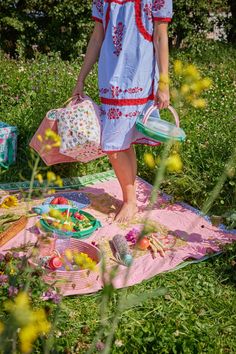 To make sure your next outing is a breeze, we’ve curated some must-have items for your best picnic bag ever! 🍉 Just go for the fun – you need to stock up on great memories and walk on sunshine while you can ☀️ Picnic Treats, Picnic Time, Colorful Table, Cooler Bag, Great Memories, Book Nooks