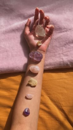 Body Scan, Crystal Vibes, Crystal Aesthetic, Pretty Rocks, Vision Board 2023, Good Energy, Laura Lee, Spiritual Healing, Coven