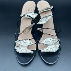 Worn Once Shoes Gucci, Gucci Shoes, Wrap Around, Gold Leaf, Gold Black, Women's Shoes Sandals, Shoes Sandals, Women Shoes, Gucci