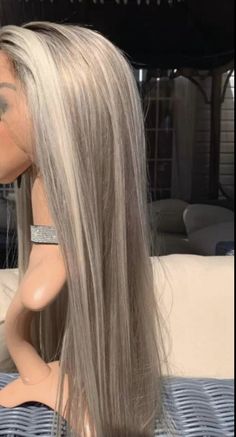 Cold Toned Blonde Hair, Icy Blonde Highlights On Brown Hair, Blonde Silver Balayage, Icy Blonde Hair Highlights, Platinum Blonde Hair With Lowlights, Silvery Blonde Hair, Brown Skin Blonde Hair, Cool Blonde Hair Colour, Blonde Hair With Roots