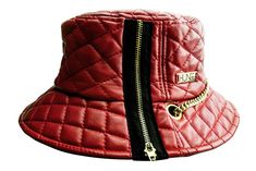 Quilted Faux Leather Coral Red Bucket Hat with Gold Label and Chain. This Hat features a Side Zipper . EST SHIPPING : 5 to 7 Days Bucket Hat Ideas, Red Bucket Hat, Denim Choker, Leather Bucket Hat, Imvu Outfits Ideas Cute, Red Quilts, Big Girl Fashion, Denim Hat, Hat Ideas