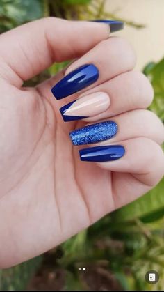 Black Nails With Glitter, February Nails, Blue Acrylic Nails, Nails Design With Rhinestones, Square Nails, Green Nails, Nude Nails