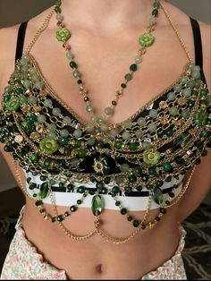 Beaded Bra Outfit, Bead Harness, Rave Outfits Diy, Crystal Bralette, Beaded Bra, Bead Top, Beads Clothes, Bead Bra, Crystal Bra