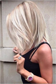 Haircuts For Medium Length Hair, Long Bob Hairstyles, Short Hairstyle, Trending Hairstyles, Medium Hair Cuts, Short Bob Hairstyles, Medium Length Hair Cuts, Blonde Hair Color, Length Hair