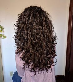 Bob Inspiration, Curl Hairstyle, Party Hairstyle, Wavy Hairstyle, Stylish Hairstyles, Curly Hair Photos, Long Hairstyle, Wavy Bob, Trendy Hairstyle