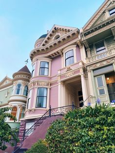 some very pretty houses in the city