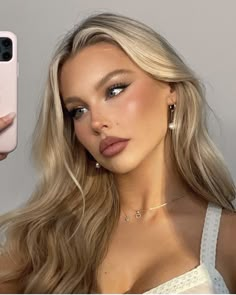 By Brookelle Makeup, Brookelle Mckenzie Makeup, Makeup For Blondes With Blue Eyes, Blonde Makeup Looks Blue Eyes, Makeup Blonde Hair Blue Eyes, Makeup Looks Full Face, Blonde Hair Blue Eyes Makeup, Makeup Artist Aesthetic, Brookelle Mckenzie