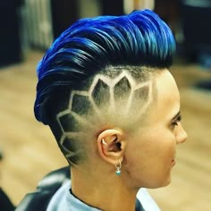 Shaved Head Designs Women Side, Hairstyles Mohawk, Hair Designs For Men, Creative Haircuts, Haircut Undercut, Mens Medium Length Hairstyles, 2017 Hair Trends, World Hair