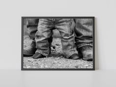 "This timeless black and white western image makes the perfect addition to the little cowboy or cowgirl's nursery!  As an instant DIGITAL DOWNLOAD* the photo can be printed at home or sent to a professional printer (recommended). With this purchase you will receive three versions of the same image. Each file is a High Resolution JPG image with different height to width ratios to fit most standard frame dimensions. So you can easily adapt the image to fit your space! Included sizes: 2:3 Ratio Fil Cowboy Baby Room, Cowboy Nursery Baby Boy, Vintage Western Nursery, Western Nursery Ideas, Cowboy Themed Nursery, Vintage Cowboy Nursery, Western Nursery Decor, Western Baby Nurseries, Cowboy Nursery