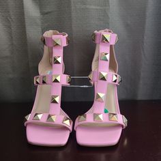 Steve Madden Studded Heels Size 7.5 Party Pink Heels With Reinforced Heel, Pink Party Heels With Reinforced Heel, Pink Platform Sandals With Pointed Toe, Pink Closed Toe Heels With 4-inch Heel, Pink Pointed Toe Platform Sandals, Pink Block Heel With Heel Strap, Pink Platform Heels With Pointed Toe, Pink Closed Toe Heels With Heel Strap, Pink Block Heels With Heel Strap