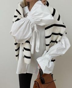 Striped Jumpers, Striped Top Outfit, Striped Sweater Outfit, Striped Sweaters, Breton Top, Gingham Skirt, Slip Skirts, Sweater Trends, Top Outfit