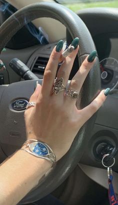 Hands With Jewelry Aesthetic, Nails Hippie, Rings On Hand, Smile Piercing, Estilo Hippie, Dope Jewelry, Funky Jewelry, Dream Jewelry