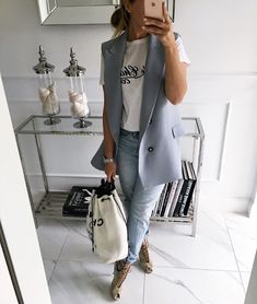 Blue! Vest - Mint Label #fashion #style #ootd #look #stylish #moda #instamood #instagram Fashion Outfits Autumn, Slouchy Tee, English Setter, 2019 Fashion, Fashion Images, Business Outfits, Mode Inspiration, Office Fashion