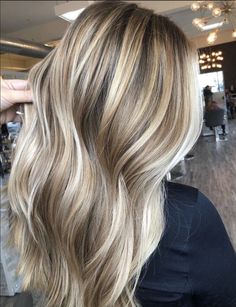 The Most Beautiful Blonde Hair Colors To Try in 2022 Dark Blonde Hair Color, Beautiful Blonde Hair, Golden Blonde Hair, Dirty Blonde Hair, Honey Blonde Hair, Dark Blonde Hair, Blonde Hair Shades, Bright Blonde