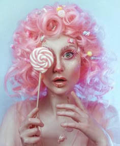 Candy Land Makeup, Hair Color For Morena Skin, Circus Hair, Hair Color For Morena, Jewelry Shoot, Gore Makeup, Cotton Candy Hair, Candy Makeup