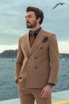 Brown Double Breasted Suit, Brown Suits For Men, Double Breasted Suit Men, F Men, Stylish Mens Suits, Blazer Outfits Men, Tan Suit, Formal Men Outfit