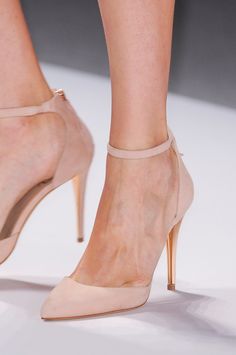 Nude Wedding Shoes, Nude Wedding, Wedding Shoes Sandals, High Heels Classy, Mode Shoes, Dr Shoes, Shoes Heels Classy, Footwear For Women, New York Spring