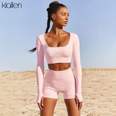 Modele Fitness, Long Sleeve And Shorts, Yoga Set, Crop Top And Shorts, Cropped Tops, Tracksuit Set, Casual Sets, Two Piece Dress, Piece Dress