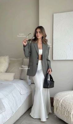 Outfit Formal Mujer, Look Hippie Chic, Date Night Outfit Classy, Elegant Classy Outfits, Fest Outfits, Looks Pinterest, Lit Outfits, Look Formal, Professional Outfits Women