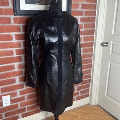 Vintage Leather Dress By Tannery West. Size 10 But Fits Like A Size 6 Leather Dress, Vintage Leather, Colorful Dresses, Genuine Leather, Size 10, Size 6, Womens Dresses, 10 Things, Leather