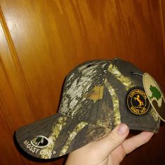 I Bundles 5 Star Seller Same Day Shipping 100+ Love Notes All Preloved Garments Depilled All Garments Steam Sanitized Oak Camo Hat, Camo Trucker Hat, Hunting Caps, Snap Back Cap, Mossy Oak Camo, Hunting Hat, Outdoor Cap, Camo Hats, Baseball Trucker Hat