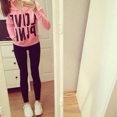 2014 Tumblr Aesthetic Outfits, Pink Sweatshirt Outfit, Girly Aesthetic Outfit, Outfits 2014, 2015 Outfits, Outfits 2016