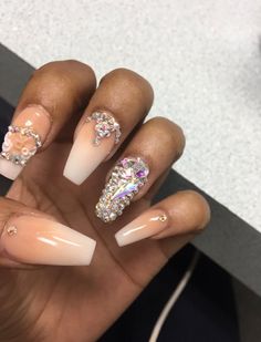 Follow: @Tropic_M for more✨❣️ French Nails Glitter, Natural Color Nails, Nail Options, Ombre Manicure, French Ombre, Nails Pretty, Nail Jewels, Glamorous Nails, Crazy Nails