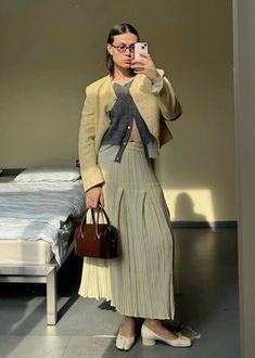 Instagram Reels Aesthetic, Fall Winter Trends, Instagram Reels, Outfit Aesthetic, Clothes Crafts, 가을 패션, Professional Outfits, Casual Fall Outfits, Preppy Outfits