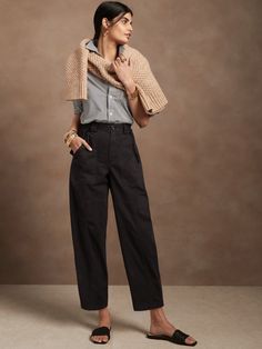 The Petite Barrel Pant | Banana Republic Leg Pants Outfit, Winter 22, Fashion Office, Pattern Inspiration, Professional Style, Professional Wardrobe, To Wear, Summer Work Outfits, Stylish Work Outfits