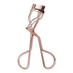 Life-Changing Lashes Eyelash Curler - Charlotte Tilbury's Life-Changing Lashes Eyelash Curlers have been expertly redesigned so you can create fluttering, wide-eyed lashes of your dreams in an instant. These easy-to-use eyelash curlers have a magical rose-gold, glossy design.BenefitsUse before applying your magical mascara for a bigger, brighter-looking gaze.FeaturesRose-gold design looks timeless & stylish in your makeup bag.Ideal if you want to get curled, longer-looking lashes that last all d Best Eyelash Curler, Eyelash Curlers, Eyelash Lift, Body Moisturizers, Best Lashes, What In My Bag, Skincare Tools, Eyelash Curler, Birthday Wishlist