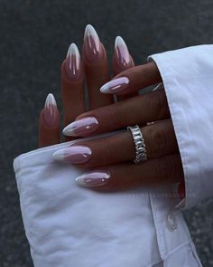 Cute Nails Inspo Almond Nails For Work, French Nail Designs Almond Shape, Oval Medium Nails, Almond Shape French Tip Nails, Baby Shower Nails Girl, Proposal Nails Ideas, Summer Nails Almond Shape, Baby Shower Nails, Nails Chrome