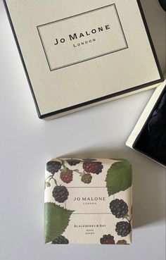 Soaps Packaging, Luxe Skincare, Soap Package, Handmade Soap Recipes, Soap Packing, Earth Elements, Soap Packaging, Jo Malone London, Soap Recipes