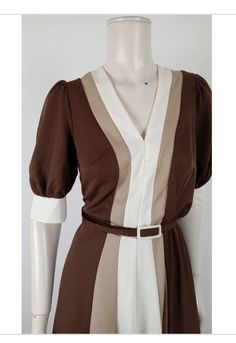 "Fab 1970s block brown, beige and white maxi dress with original  1 inch belt. Measurements Waist 35\"/92cms Hips 38\"/97cms Length 56\"/142cms Sleeve Length 13.5\"/34cms FREE delivery in eco-friendly packaging to you UK home." Vintage Beige V-neck Maxi Dress, Fitted Vintage Brown Maxi Dress, Retro Brown V-neck Dress, Colour Block Dress, White Frock, Block Colour, White Maxi Dress, White Maxi, Colorblock Dress