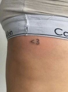 Cute Small Tattoos, Dream Tattoos, 背景 シンプル