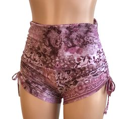 Hot Yoga Shorts, Hot Yoga Outfit, Yoga Short, Fairy Style, Fitness Shorts, Colorful Aesthetic, Plus Size Workout, Fairy Girl, Fairy Fashion