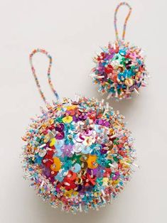 Sequin Ornaments, Sequin Crafts, Beaded Christmas Ornaments, Beaded Ornaments, Ornaments Design, Xmas Ornaments, Xmas Crafts, Christmas 2023, Diy Christmas Ornaments