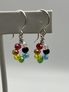 Rainbow themed 4mm faceted beads.  All jewelry is one of a kind and handmade including the ear wires. 20 gauge tarnish resistant wire used for ear wires and 24 gauge used for the wire wrapped dangle earring. No returns accepted, but please contact me if you have any issues. Chip Beads, Beaded Dangle Earrings, Beaded Dangles, Faceted Bead, Ear Wires, Wire Wrapped, San Jose, Jewelry Earrings Dangle, Etsy Earrings