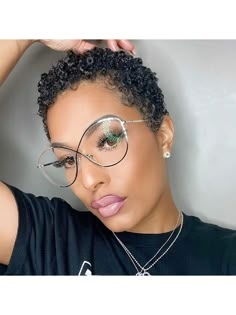 Peruca Curta Encaracolada de Cabelo Humano Corte Pixie de 6 Polegadas, Peruca para Mulheres Cabelo Cacheado Afro com Franja SNatural    Cabelo Humano  Peruca com franja   Wigs & Accs, size features are:Bust: ,Length: ,Sleeve Length: Twa With Glasses Natural Hair, Pixie Natural Haircut For Black Women, Short Hair Cuts For Women Black Natural, Short Haircuts For Black Women Natural, Short Natural Hair Cuts For Black Women, Natural Hair Twa