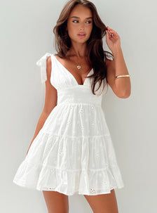 Galvis Mini Dress White Princess Polly Dresses, Mini Dress White, T Dress, Polly Dress, Eyelet Dress, Size 12 Dress, Party Dress Long, Evening Attire, Glamorous Evening Gowns