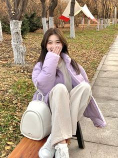 Japan Outfits, Japan Winter, Kim Yuna, Winter Fashion Outfits Casual, Winter Wardrobe, Baby Strollers, Korean Fashion