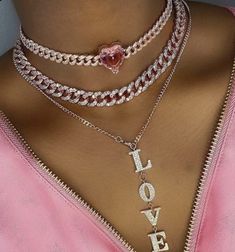 Women Choker Necklace, Heart Choker Necklace, Expensive Jewelry Luxury, Cuban Link Chain Necklaces, Bling Necklace, Heart Choker, Dope Jewelry, Gem Necklace, Girly Accessories