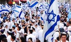 Flags For Independence Day Judaism Symbol, Yom Haatzmaut, 67th Birthday, Jewish Learning, Arab States, School Culture, Jewish Culture, Jewish History, New Gods