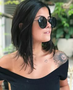 Corte Chanel, Penteado Cabelo Curto, Haircuts For Long Hair, Short Hair Haircuts, Fall Hair Colors, Medium Length Hair Cuts, How To Make Hair, Brunette Hair Color, Hair Dos