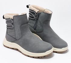 Cold weather won't keep you inside thanks to these insulated ankle boots. Sporty yet functional, they feature a water-repellent upper and a slip-resistant sole that's made for exploring the outdoors. From Khombu. Chocolate Brown Boots, Winter Duck Boots, Womens Duck Boots, Ankle Snow Boots, All Weather Boots, Winter Leather Boots, Waterproof Snow Boots, Weather Boots, Waterproof Winter Boots