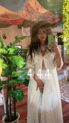 Free Spirit Black Women, Godess Aesthetic Outfit, Bohemian Style Black Women, Free Spirit Aesthetic Outfit, Spiritual Aesthetic Fashion, Bohemian Black Women, Fairy Girl Aesthetic, Black Hippie, Free Spirit Aesthetic