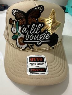 Affordable Women Trucker Hat Junk Socks, Trucker Hat Ideas, Trucker Hat Outfit, Hat Business, Girls Night Ideas, Patch Clothing, Hat Bar, Women Trucker, Custom Trucker Hats