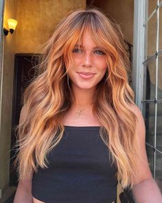 Copper Red Hair With Blonde Highlights, Red Hair Trends 2023, Red Hair 2023 Trends, Red To Blonde Ombre Hair Balayage, Red Hair Cuts Medium, Red Hair Summer 2023, Grown Out Red Hair, Red Hair With Ombre, Blonde To Red Balayage