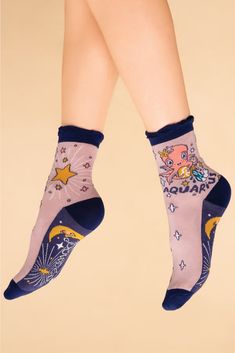 The stars have aligned and our Powder Zodiac socks are ready to transport your feet to a galaxy far far away! With cute designs for every star sign, show off your cosmic characteristics with our supersoft bamboo socks. These cute designs are perfect for gifting, as each pair comes with a gorgeous gift bag for that special someone. 65% Bamboo, 15% Cotton, 10% Nylon, 10% Elastane