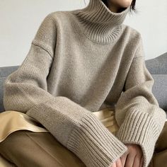 Loose Elegant Turtleneck Sweater – Nada Outfit Land High Neck Pullover, Wool Sweaters Womens, Womens Sweatshirts Hoods, Cashmere Sweater Women, Mode Casual, Top Shirt Women, Womens Turtleneck, Oversized Pullover, Sweater Women